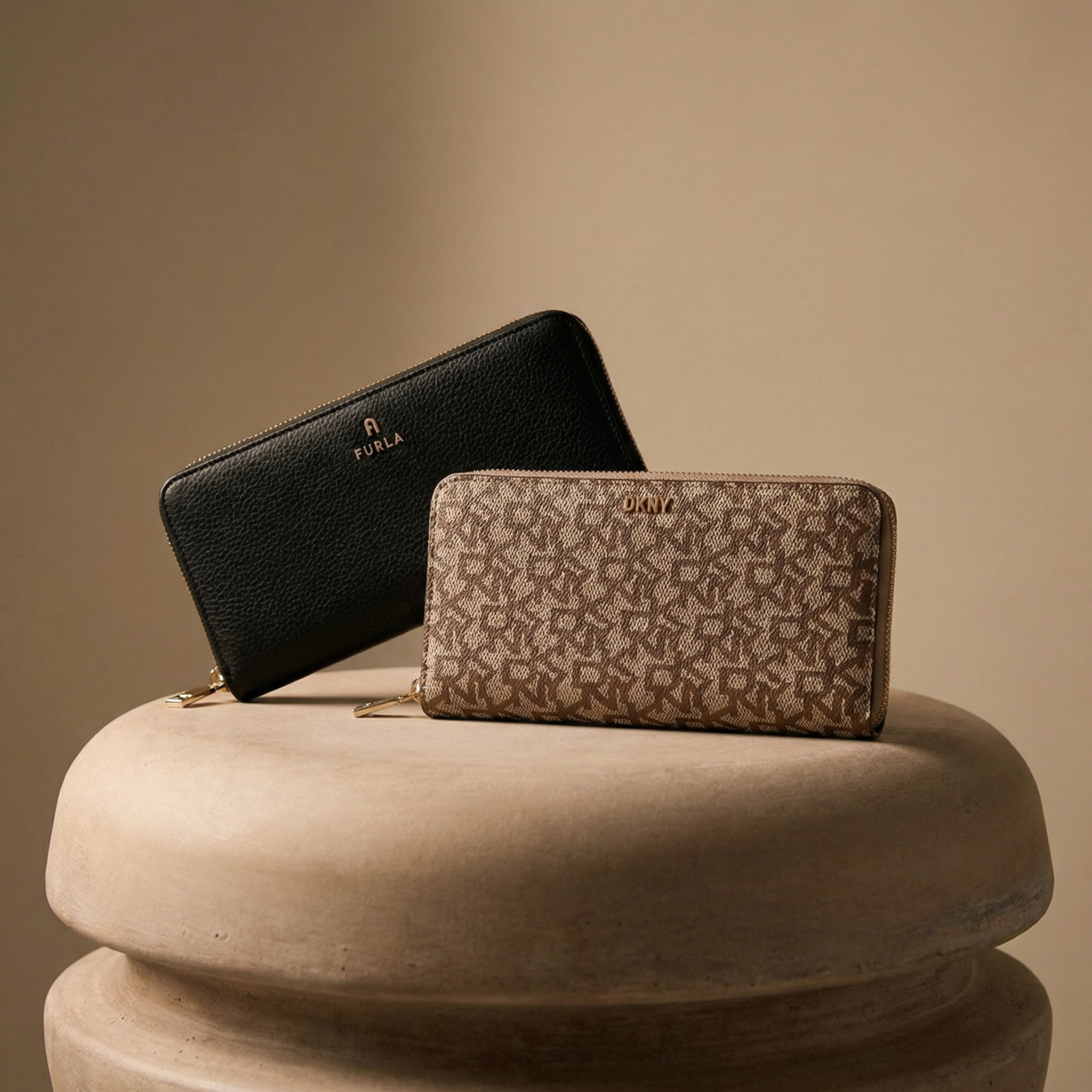Women's accessories