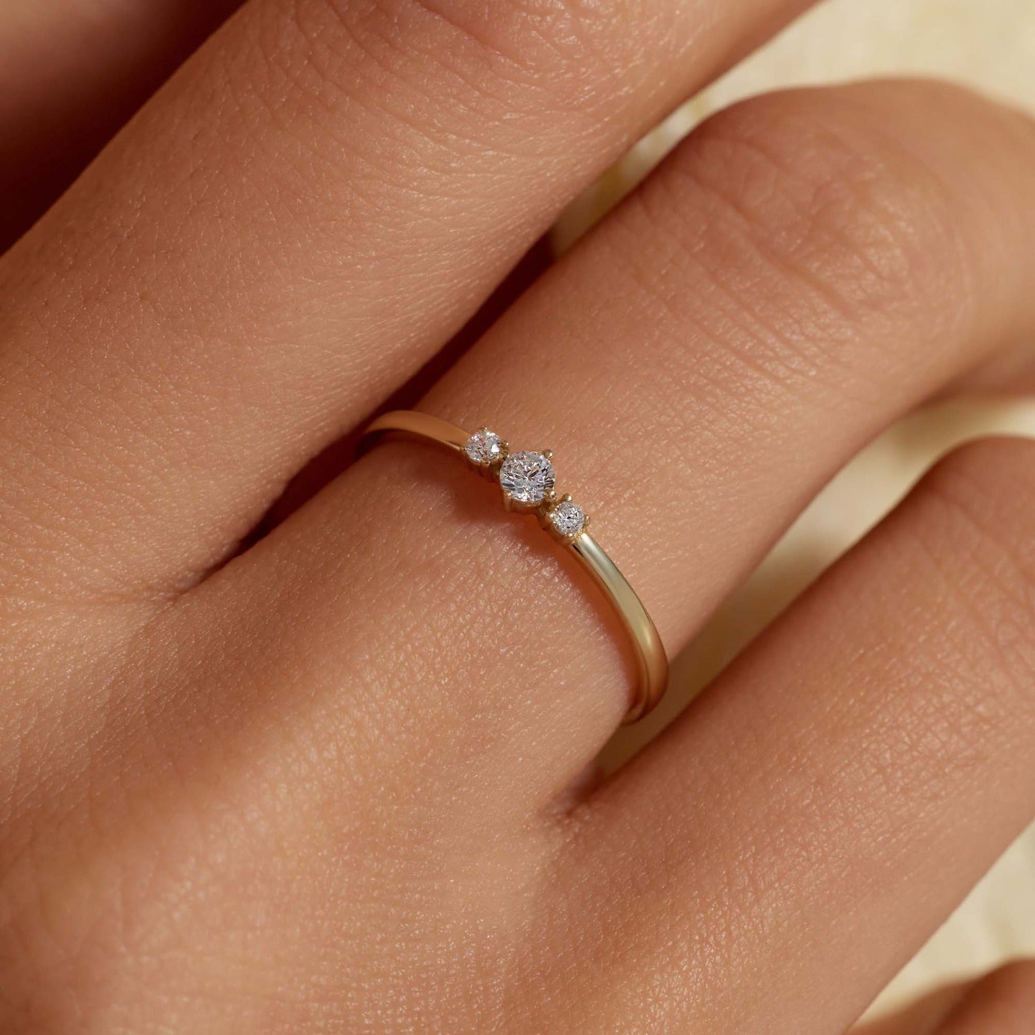 Beloro Jewels Monte Napoleone Delphine 9 karat gold ring with zirconia stones BO330055-56