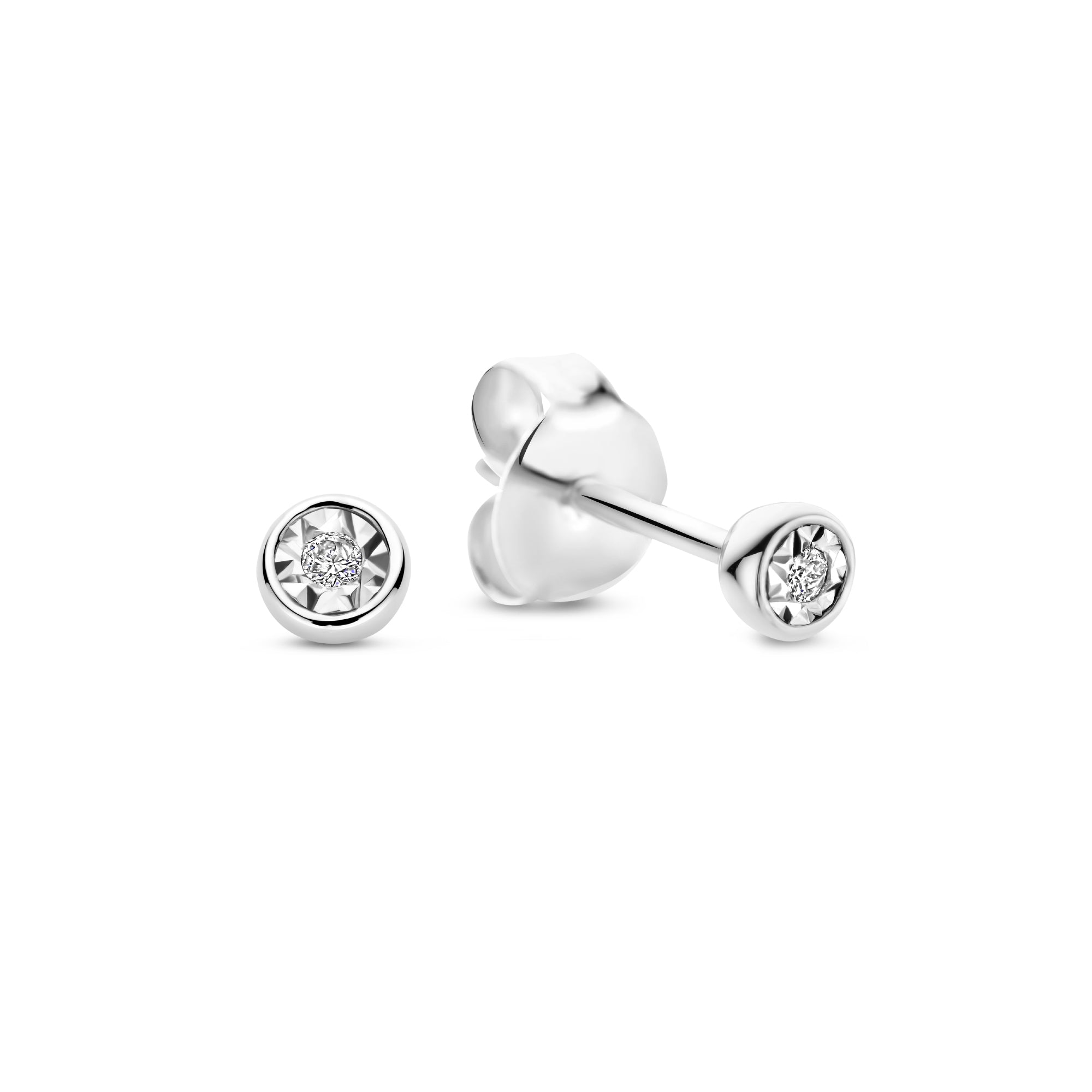 Isabel Bernard De La Paix Inaya 14 Carat Whitegold Ear Studs | diamond 0.02 ct | IBD360023
