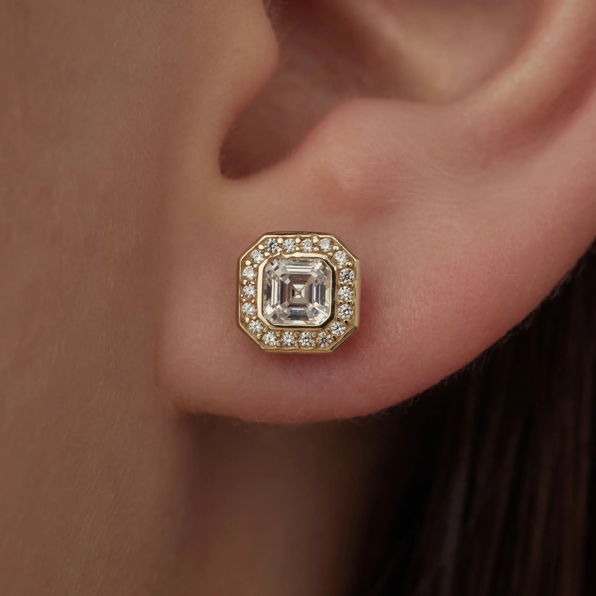 Beloro Jewels Monte Napoleone Sofia 9 carat gold Ear Studs BO360042