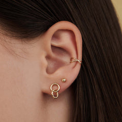 Isabel Bernard 14 Karaat Gouden Le Marais Chéri Single Ear Cuff IB370002