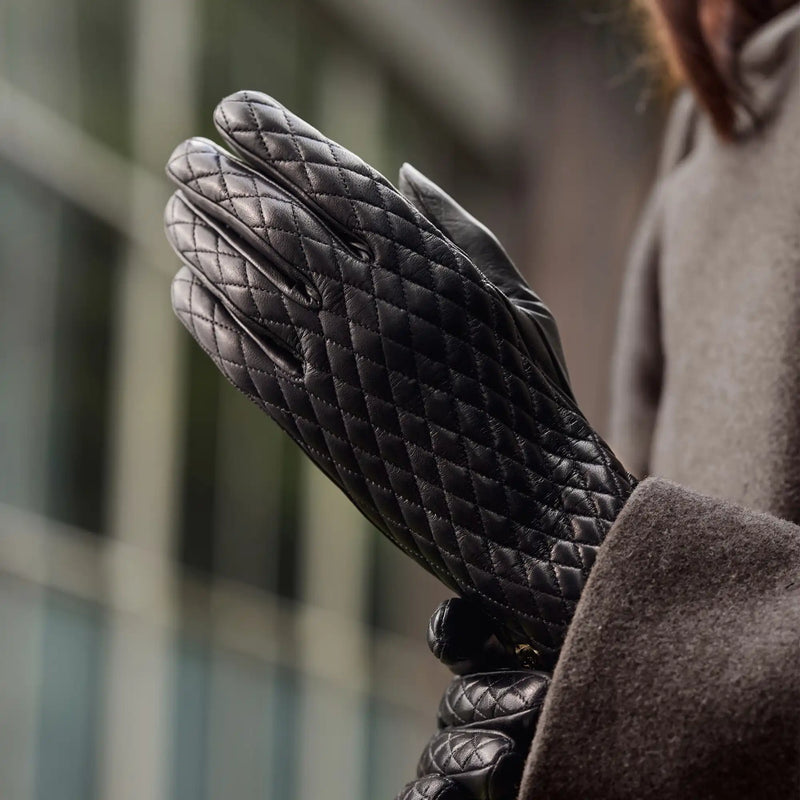 Isabel Bernard Honoré Rosette black goatskin leather gloves IB67002-301-6.5-zoom-