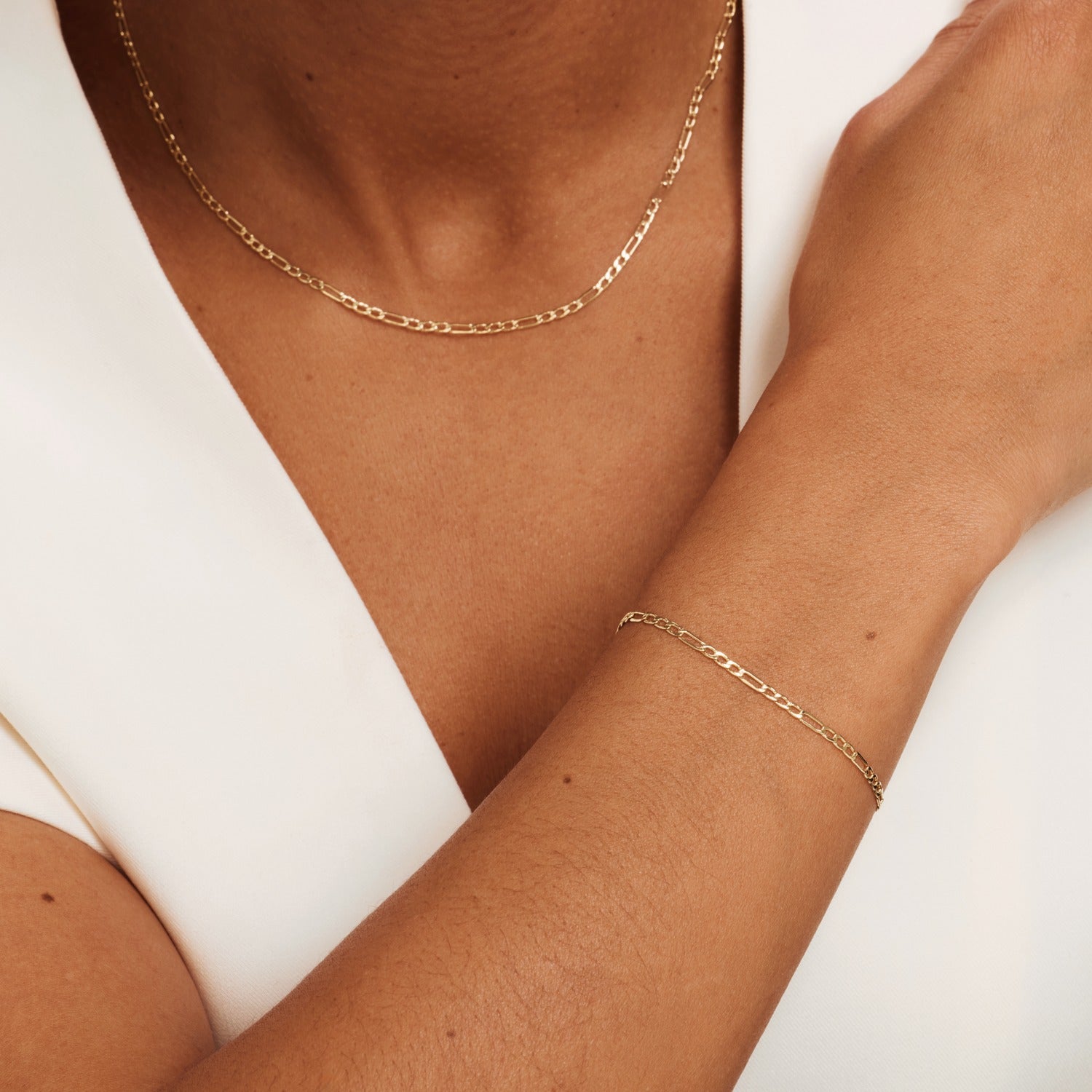 Isabel Bernard Cadeau d'Isabel 14 Carat Golden Necklace and Bracelet Giftset IB90094