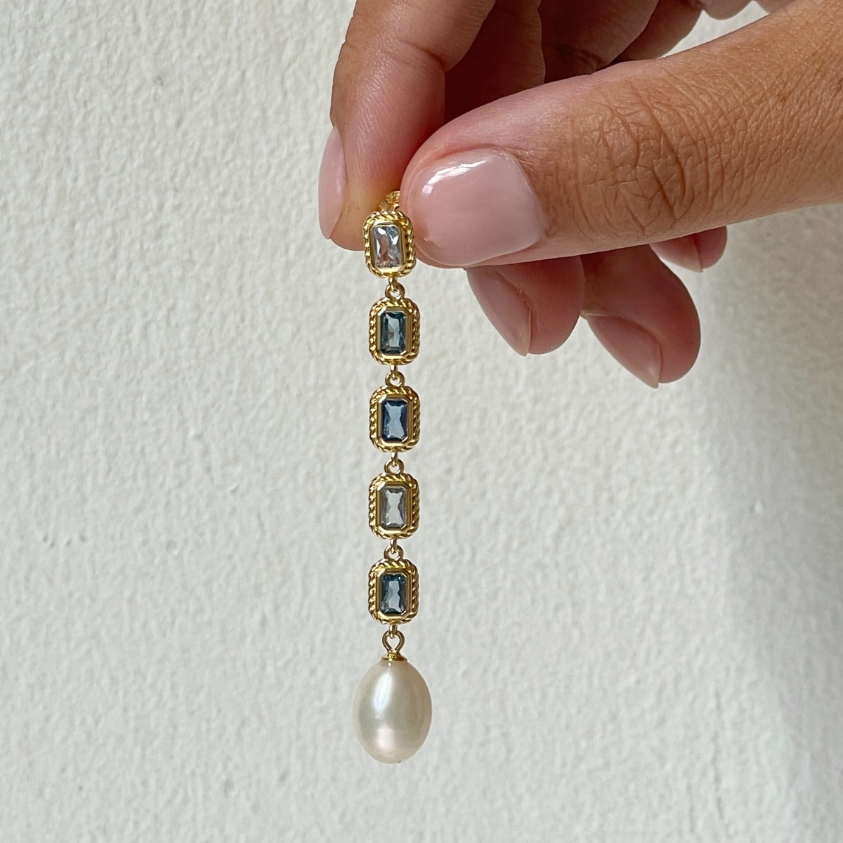 24Kae Gold Earrings 424105Y