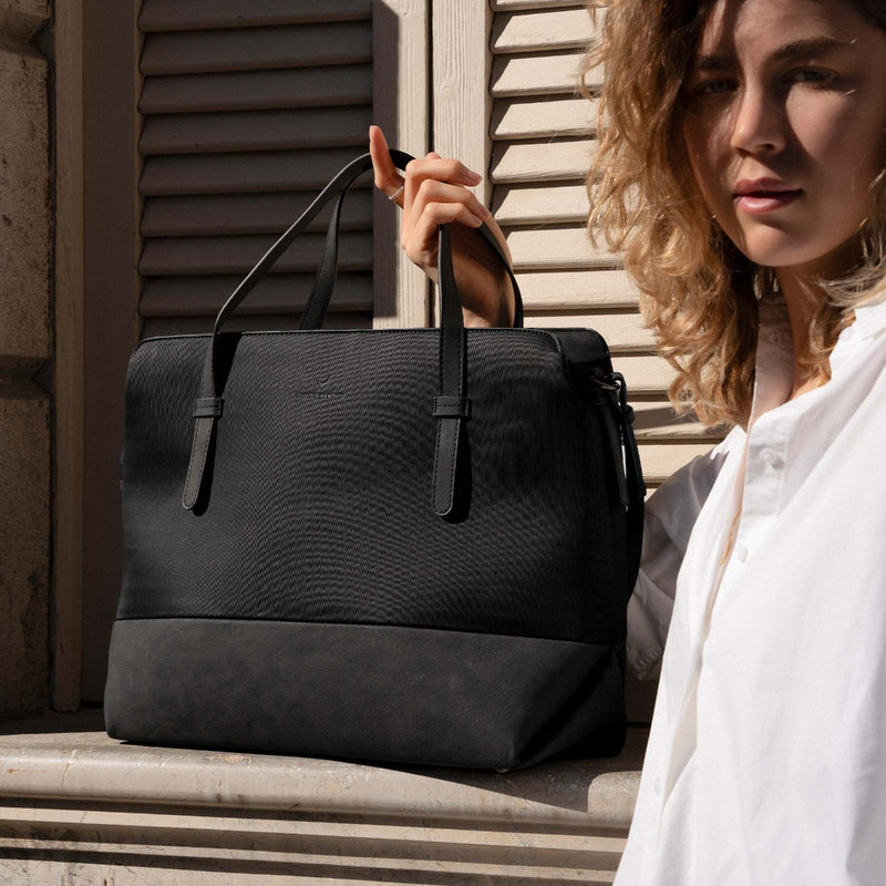 Violet Hamden Essential Bag Sac à Épaule Noir avec Compartiment pour Ordinateur Portable 13 pouces VH25034-zoom-