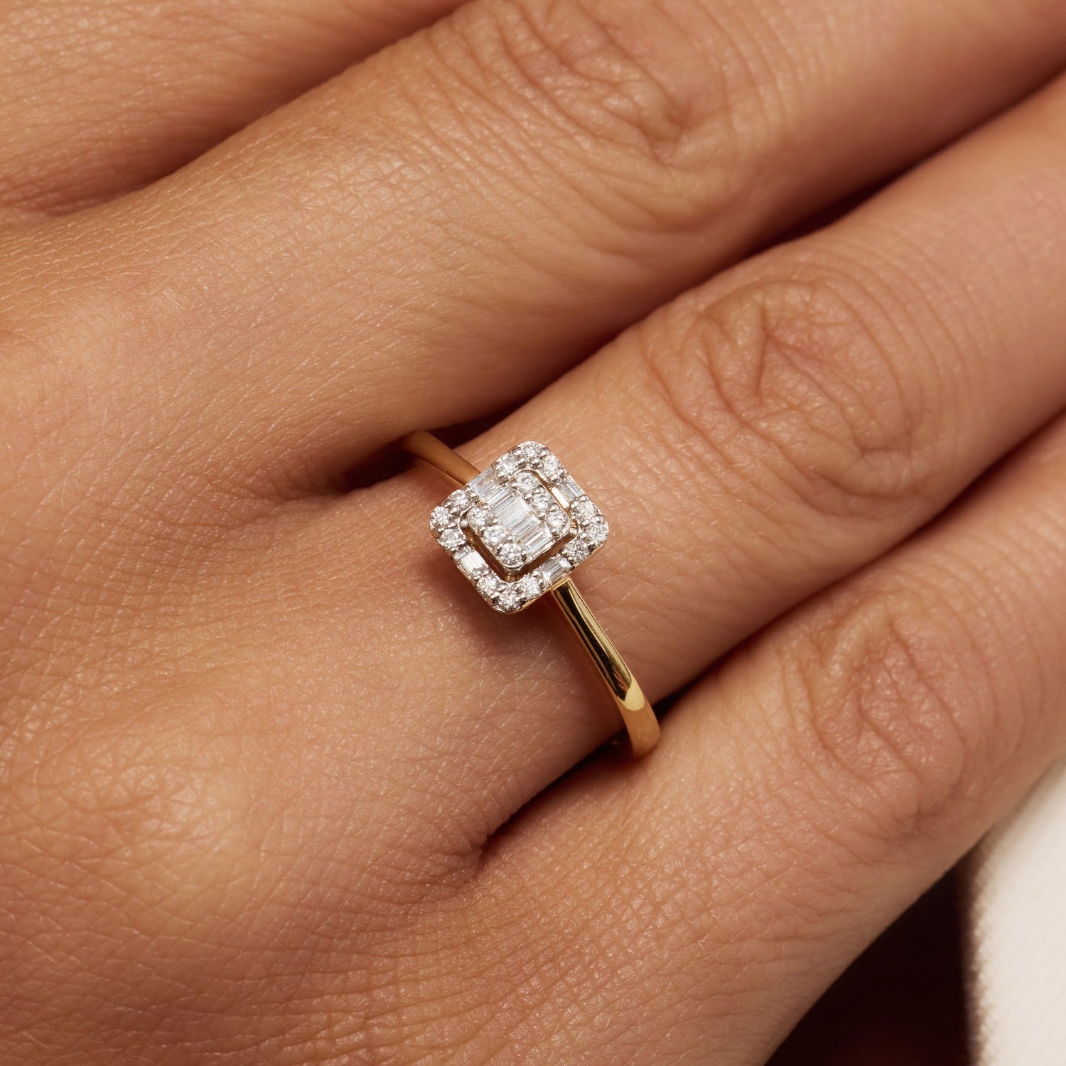 Isabel Bernard De la Paix Elena 14 karat gold ring with diamond 0.18 carat IBD330036-60