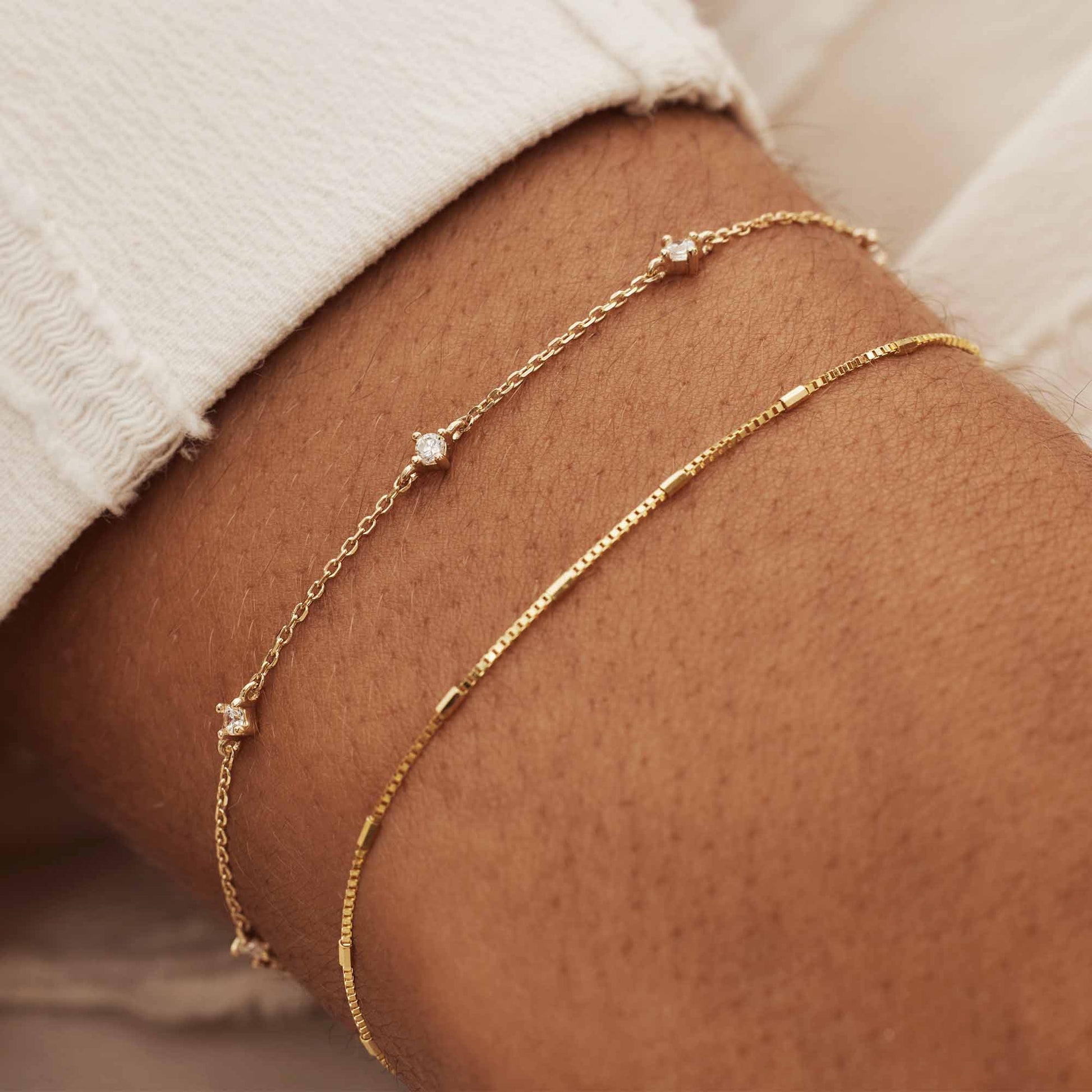 Isabel Bernard Rivoli Esmée 14 Carat Golden Bracelet IB320099