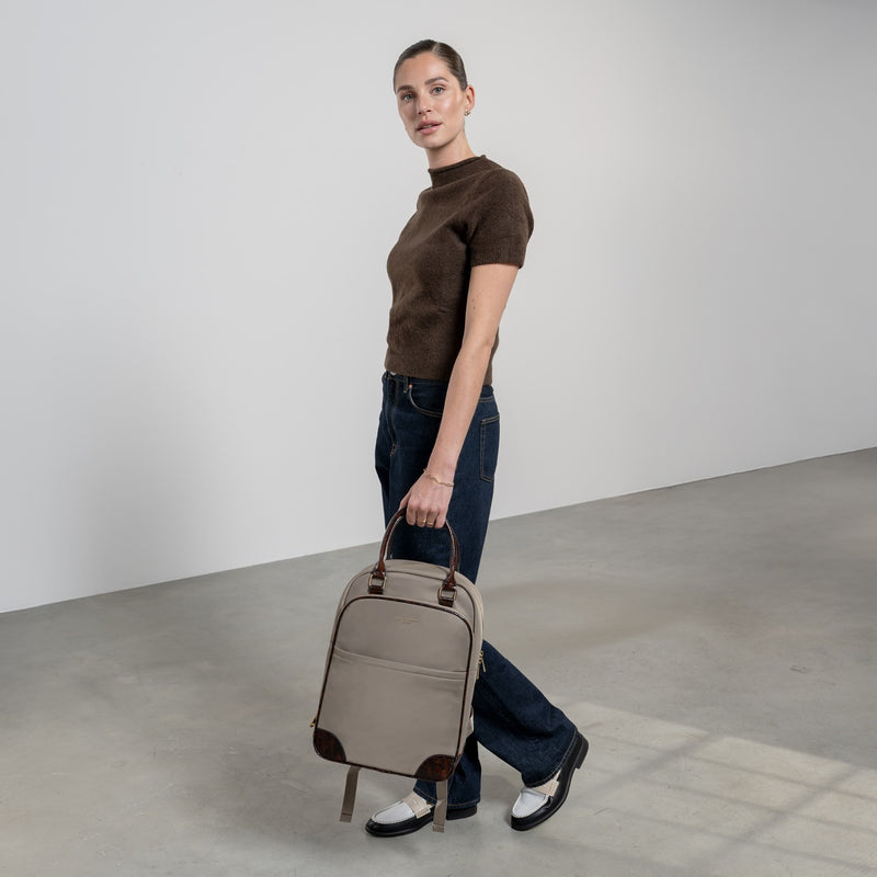 Isabel Bernard Sac à Dos Taupe IB20004-978-zoom-