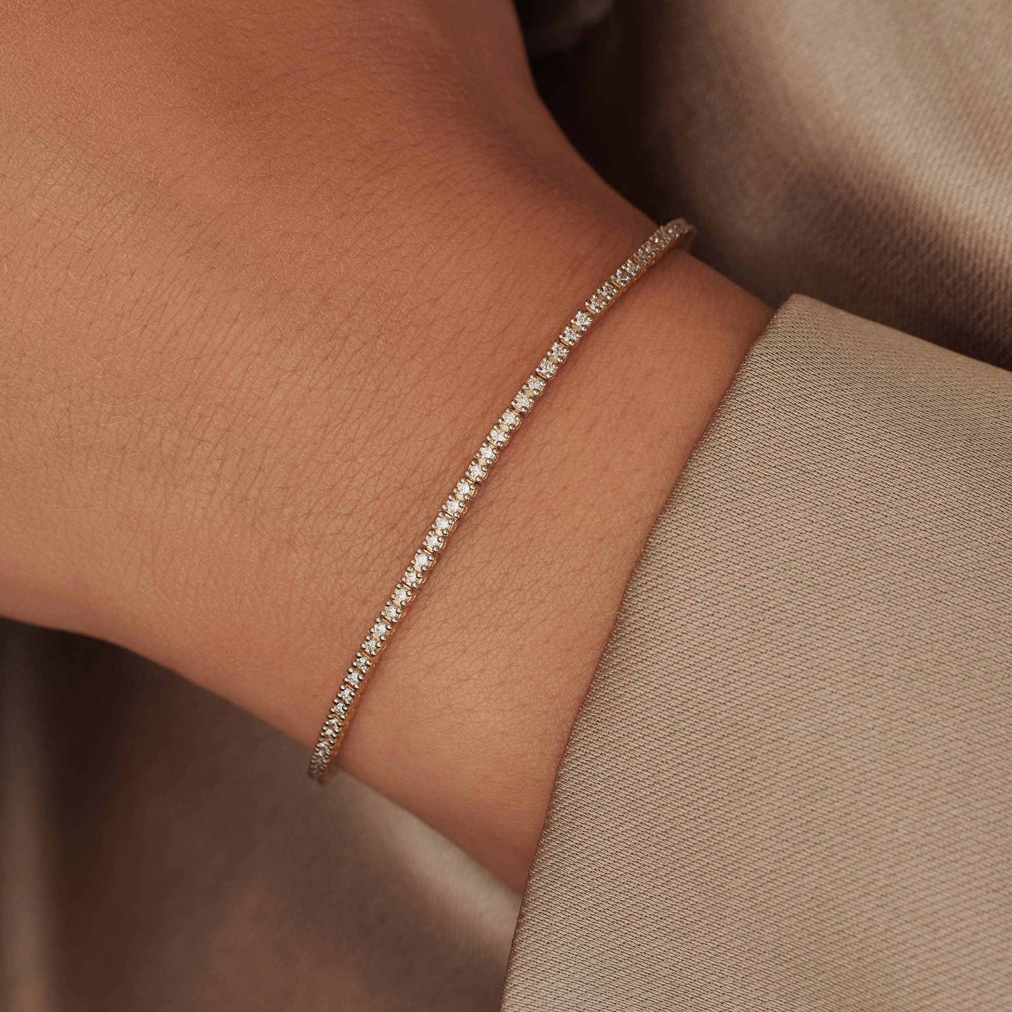 Isabel Bernard De la Paix Madeline 14 Carat Golden Tennis Bracelet | diamond 1.08 ct | IBD320005