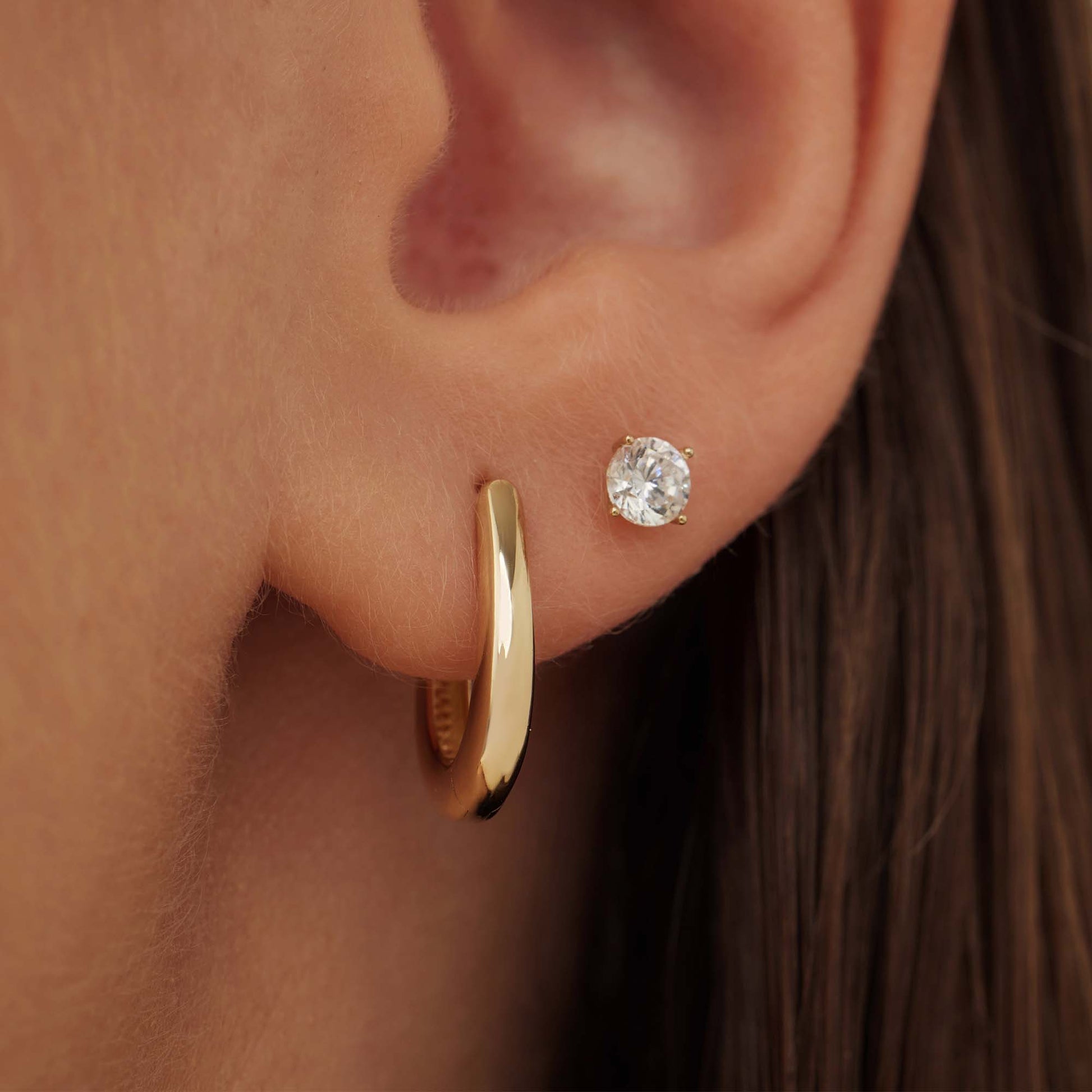 Isabel Bernard Rivoli Maryn 14 Carat Golden Hoop Earrings IB360188