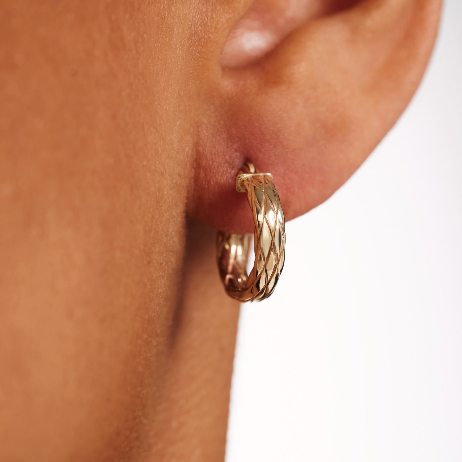 Isabel Bernard Rivoli Aurelle 14 karat gold hoop earrings IB360278