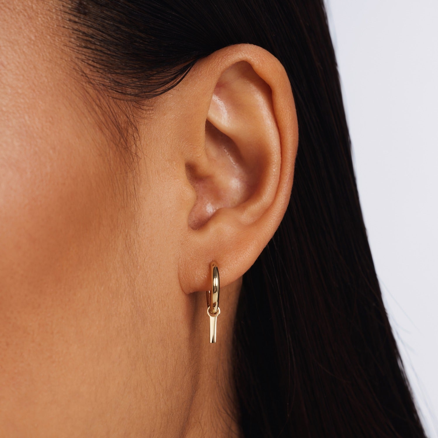 Isabel Bernard Monceau Josephine 14 Carat Golden Hoop Earrings IB360152