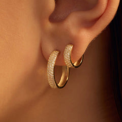 Beloro Jewels Monte Napoleone Stella 9 karat gold hoop earrings with zirconia BO360087