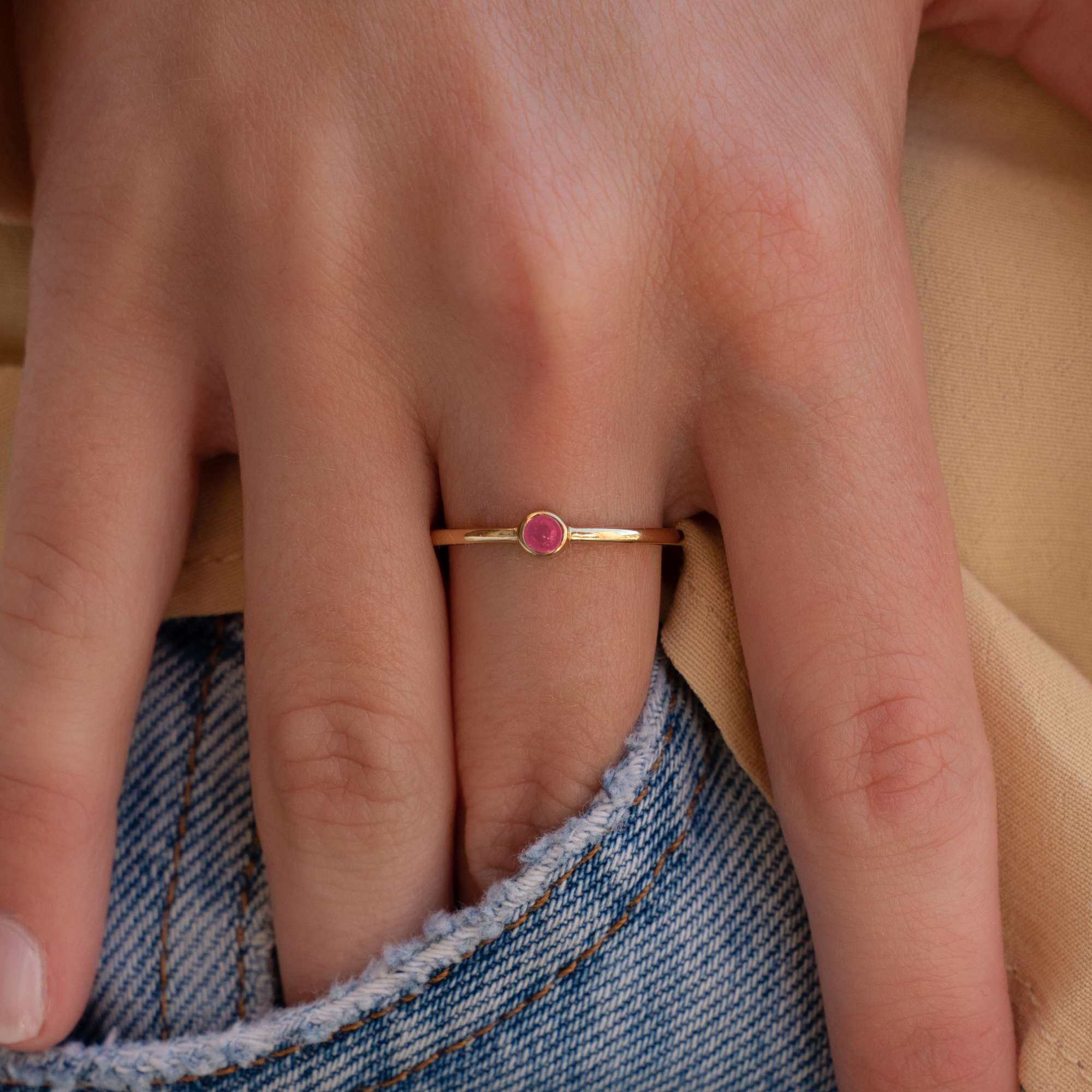 Violet Hamden Venus Goudkleurige Ring Met Geboortesteen VH330008APR-60