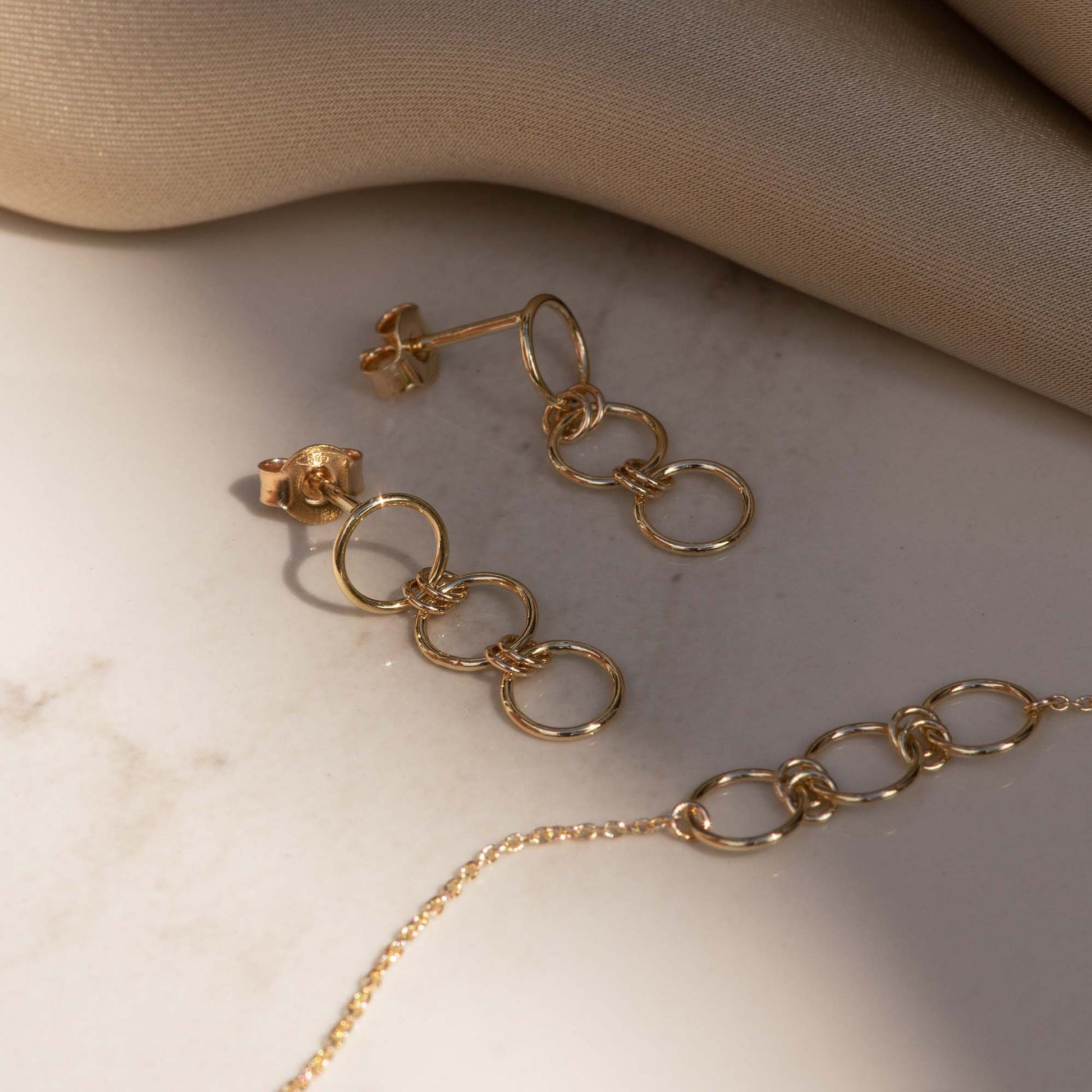 Isabel Bernard 14 Carat Golden Belleville Anna Drop earrings IB360066