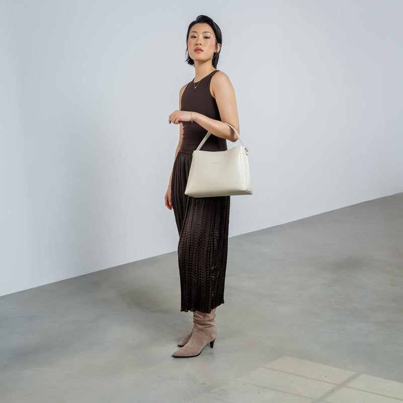 Isabel Bernard Montmartre Béatrice sac à main en cuir crème en cuir naturel IB25095-370-zoom-