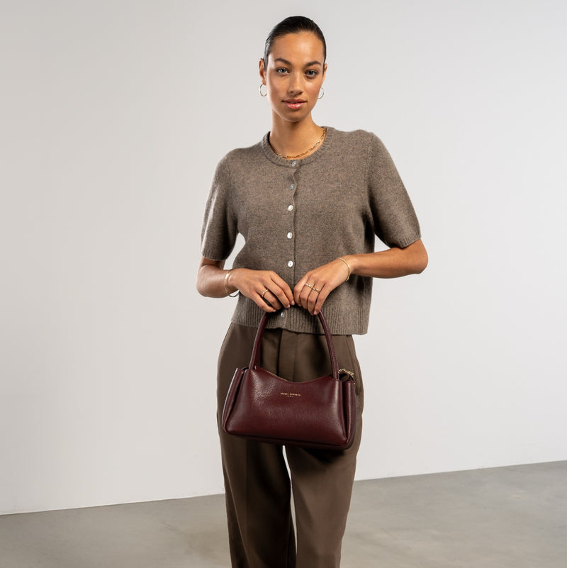 Isabel Bernard Honoré Eve Sac à main bordeaux en cuir de veau IB21133-052-zoom-