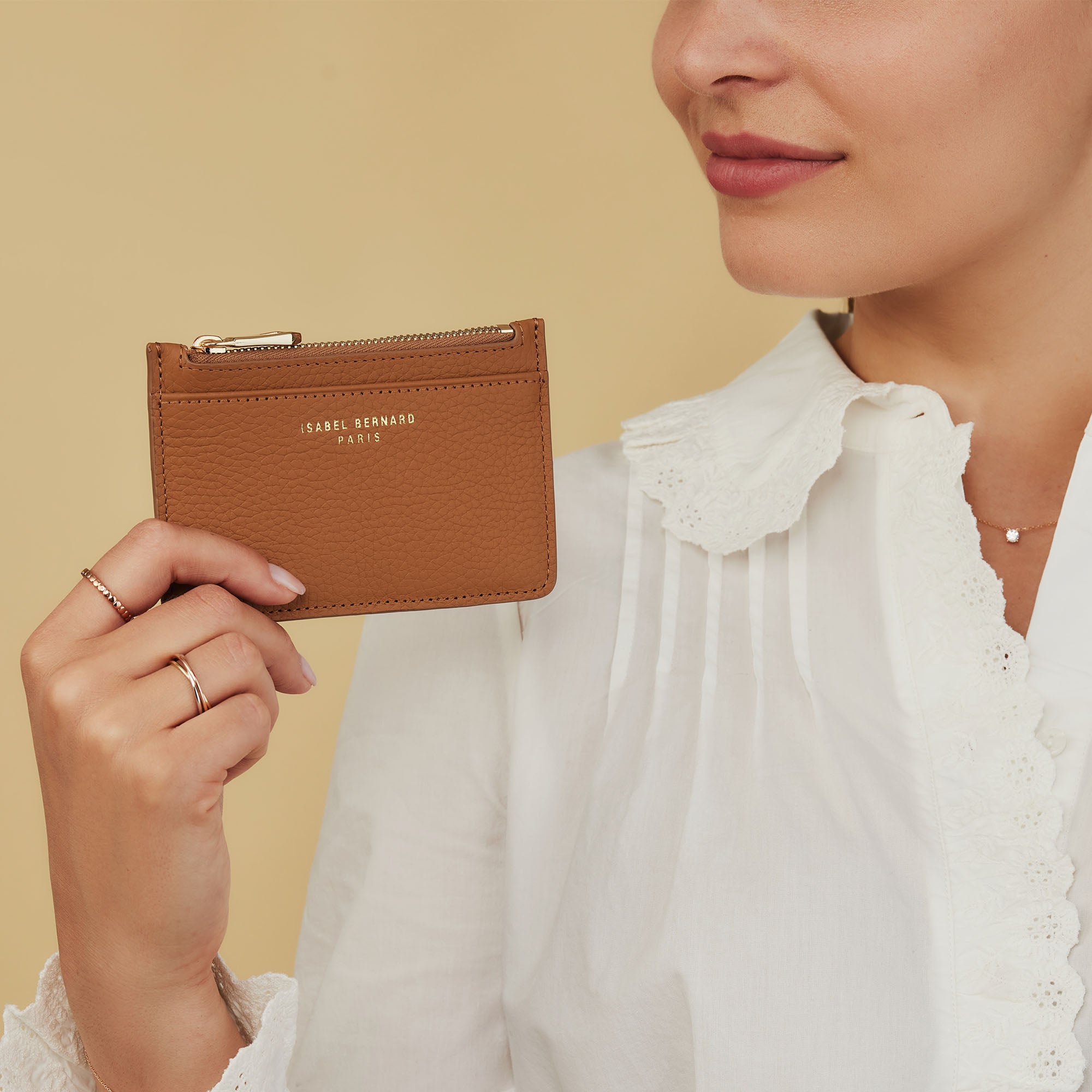 Isabel Bernard Honoré Aveline camel Leather Card Holder made of Calfskin IB27020