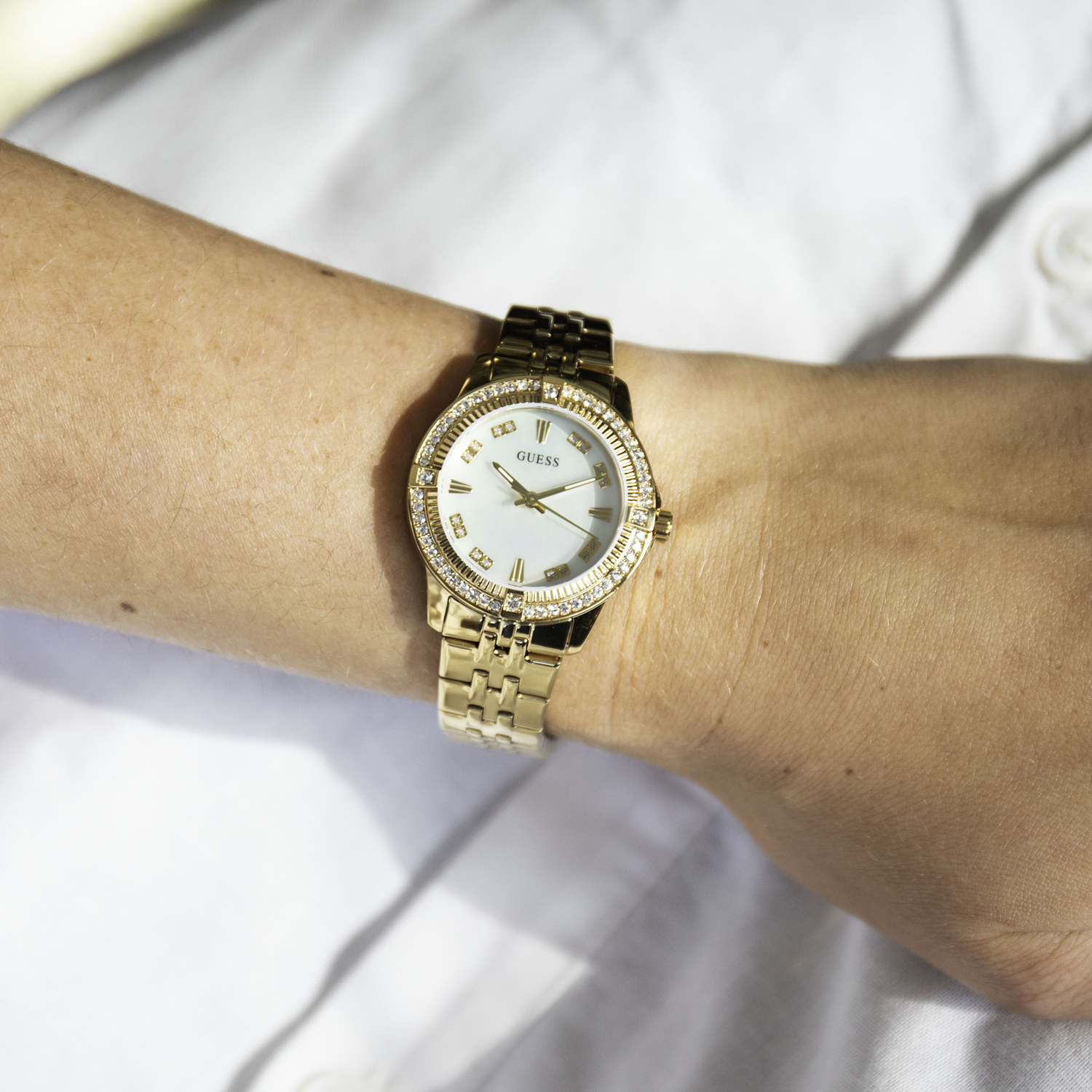 Guess Colette Pearl Women's Watch GW1027L2