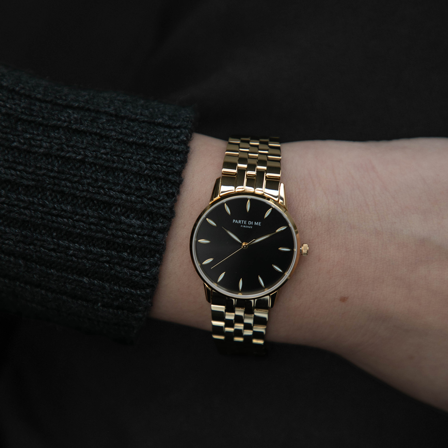 Parte Di Me Orologio round ladies watch gold coloured and black PDM09044