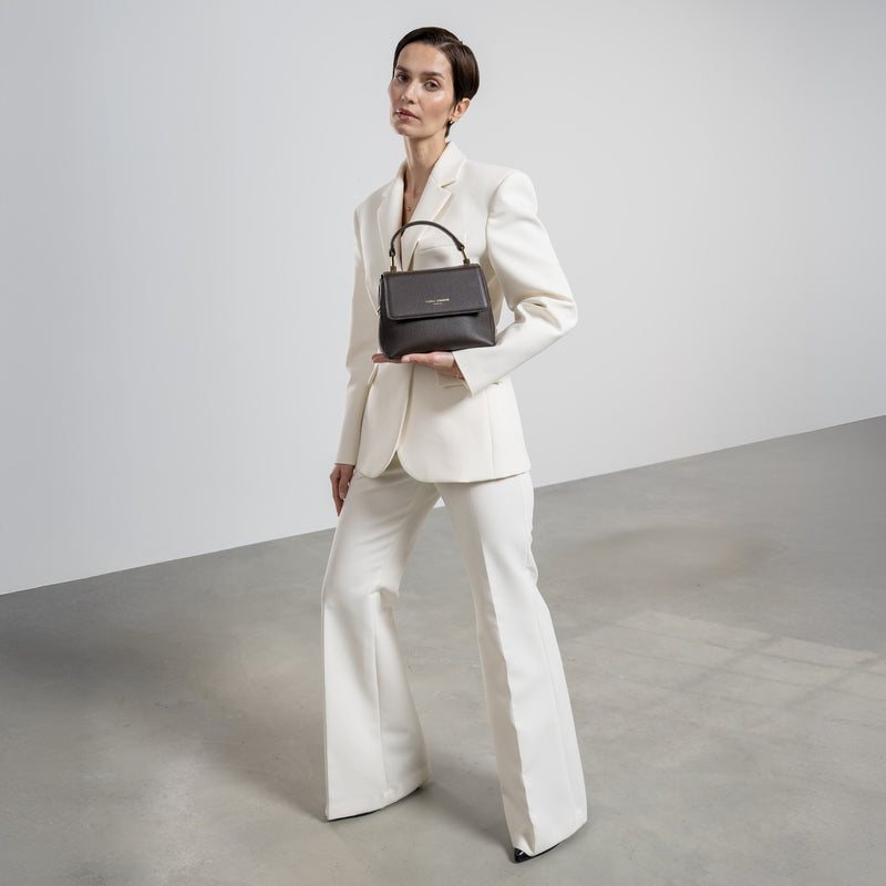 Isabel Bernard Sac à main Heline en cuir de veau marron IB21130-zoom-