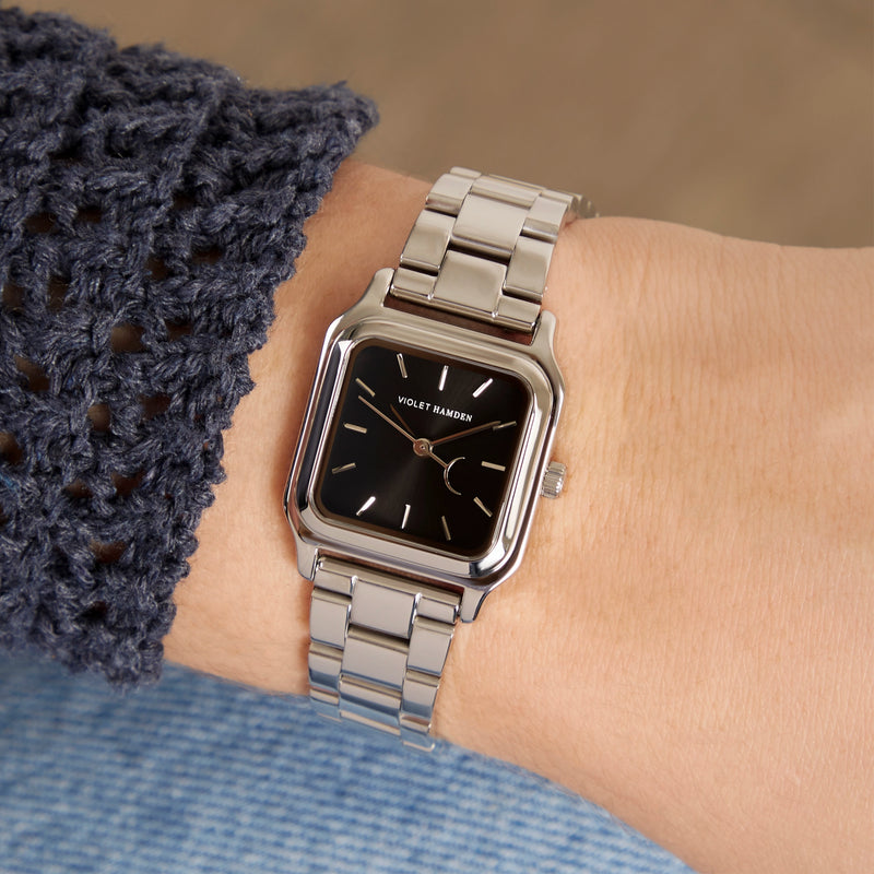 Violet Hamden Dawn Base Montre Carrée Femme Argentée et Noire VH09042-zoom-