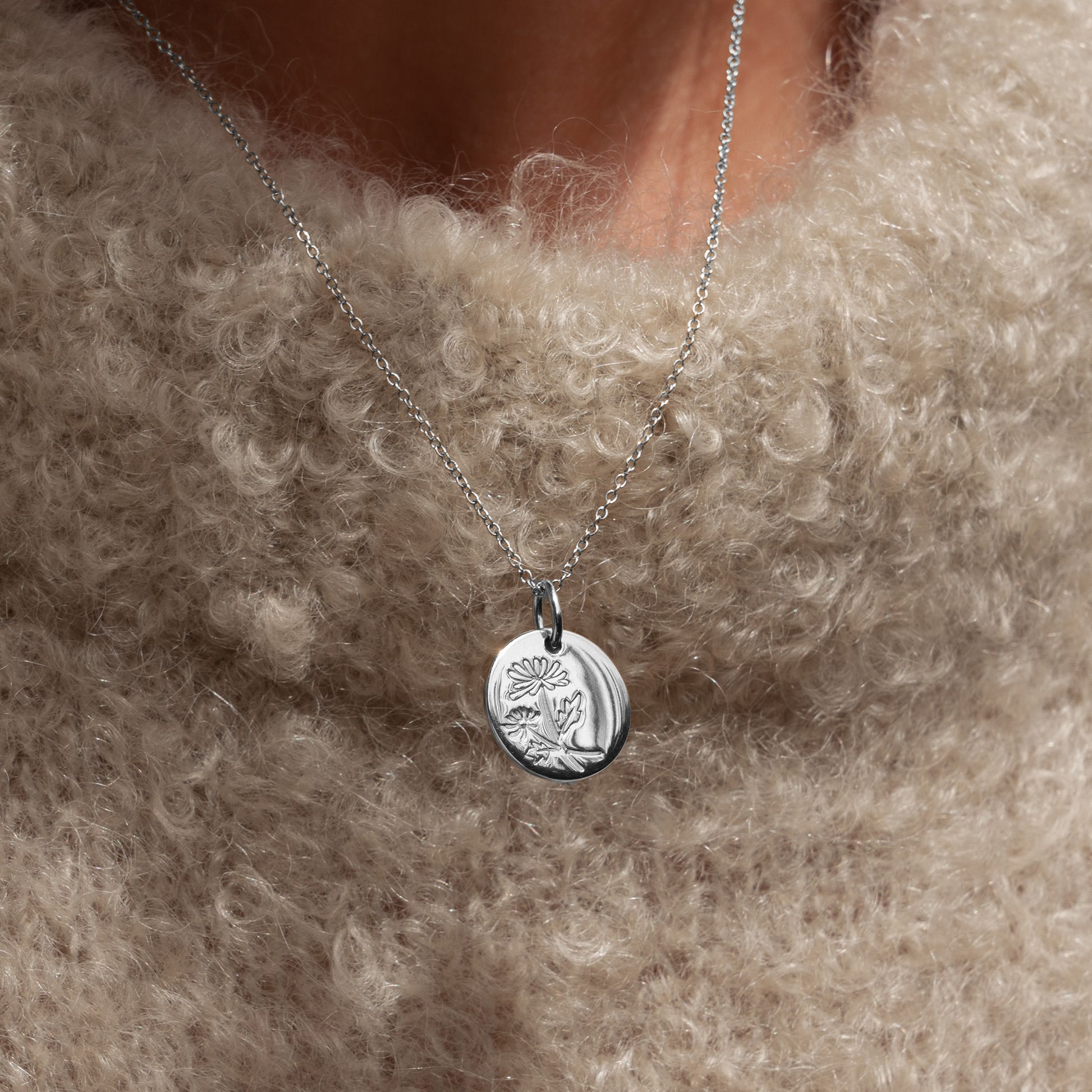 Violet Hamden Venus 925 Sterling Silver Necklace with Birthflower VH340026-APR