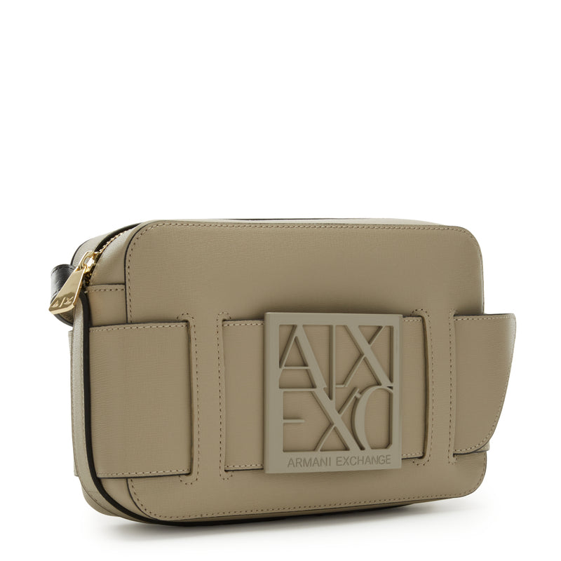 942699-0A874-14349-zoom-