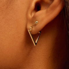 Beloro Jewels Della Spiga Luna 9 Karat Gold Traingle Earrings BO360082