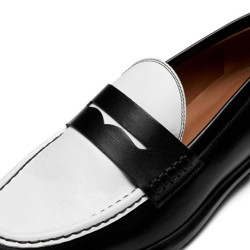 Isabel Bernard Mocassins Vendôme Blandine en cuir de veau noir et blanc IB51015-10176-37-zoom-