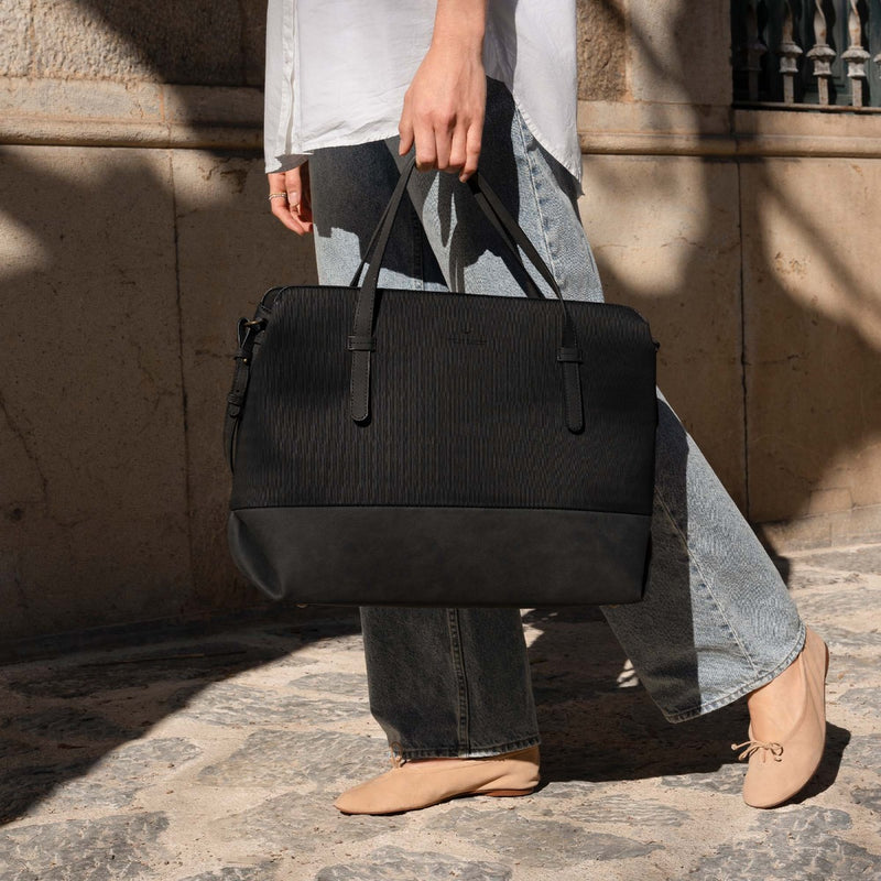 Violet Hamden Essential Bag Sac à Épaule Noir avec Compartiment pour Ordinateur Portable 13 pouces VH25034-zoom-